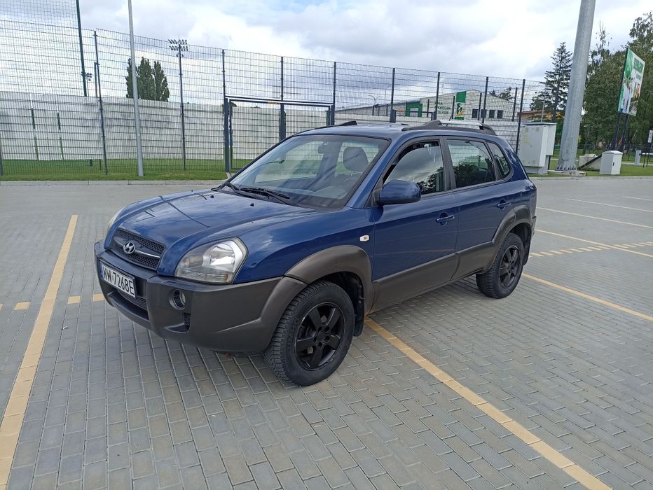 Hyundai Tucson  rok 2006 poj. 2.0b+gaz