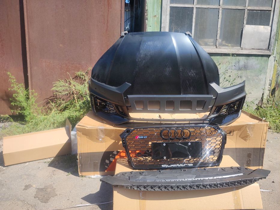 Бампер взборі Audi A5 Q5 RS ауді
