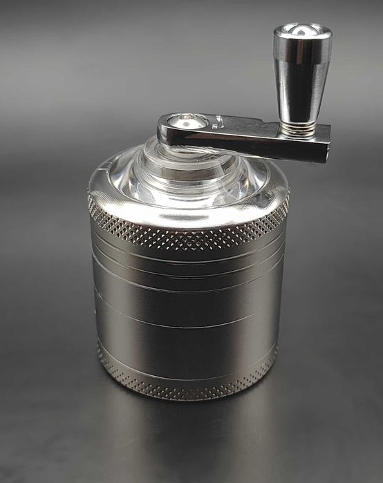 Molinillo de metal para triturar hierbas – grinder de 4 piezas
