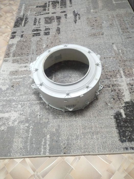 Продам  запчасти на стиральку Lg