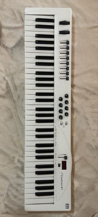 Midi клавіатура CONTROL-61 miditech
