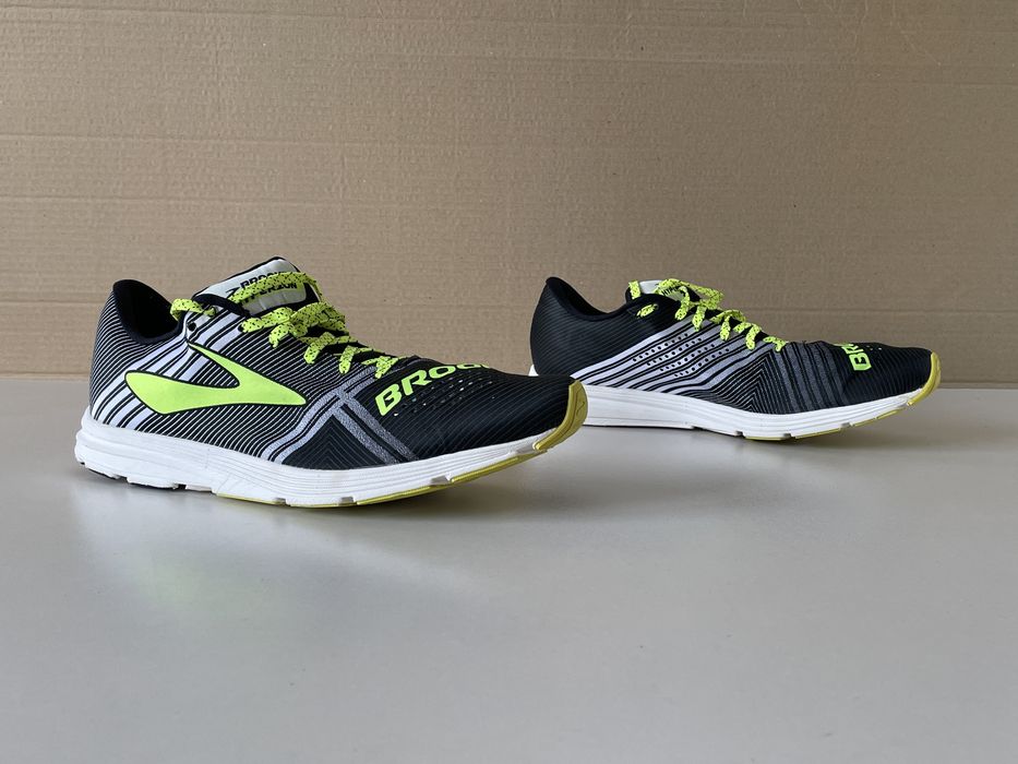 Brooks Hyperion ultra бігові кросівки р. 45 оригінал