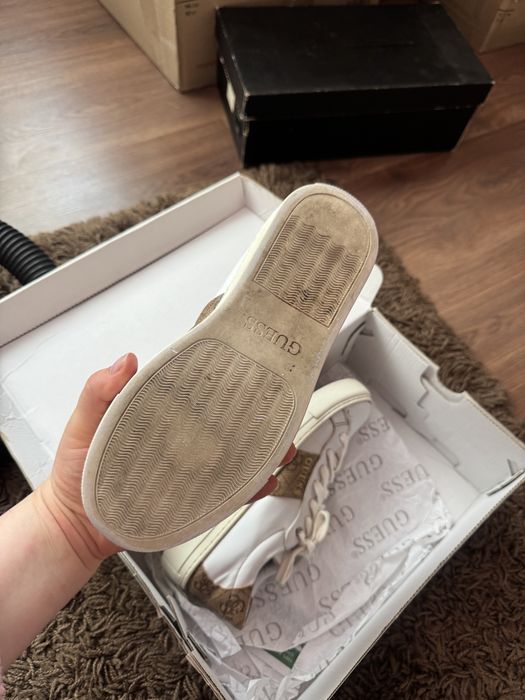 Guess кеди оригінал 36 розмір