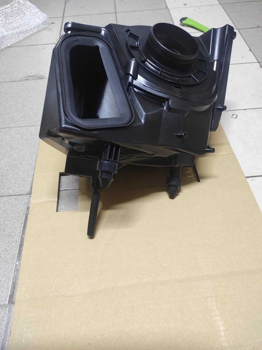 Корпус фільтра Audi A4 B9 B8 Q5 80A A6 C7 Ауді