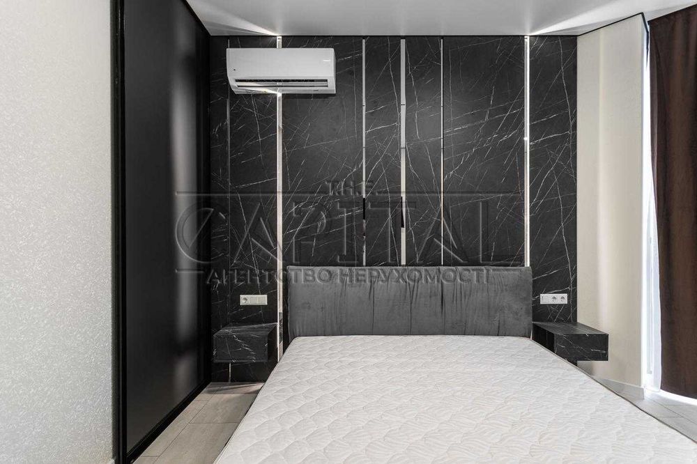 Новий ремонт! 112 квадратних метрів у житловому комплексі "Delmar"