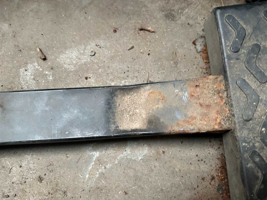 Land Rover Discovery 2 td5 Pedal mala stc50134