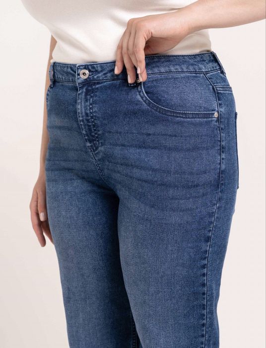 Spodnie damskie jeansy granatowe 40