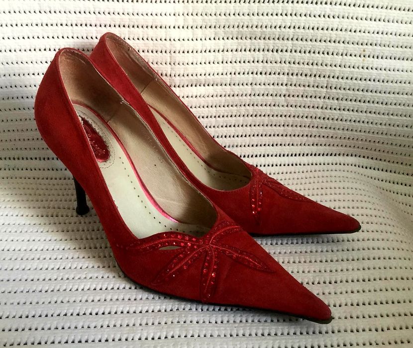 Алые туфли Respect замша классика 35 размер
