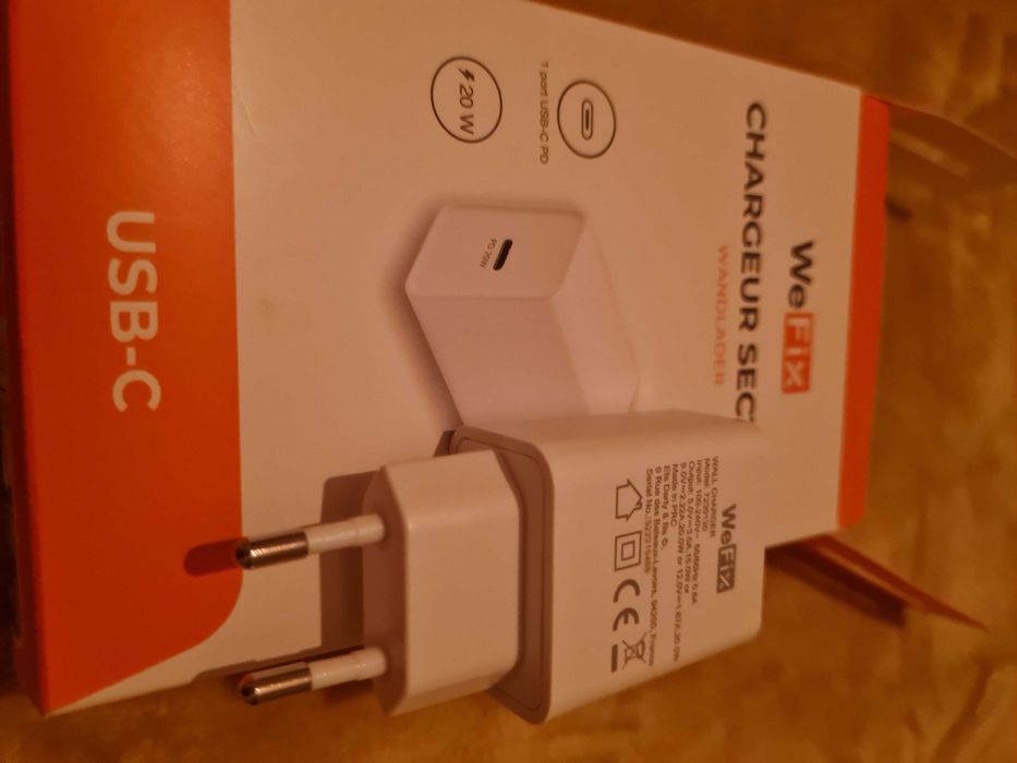 Carregador USB-C 20 W
