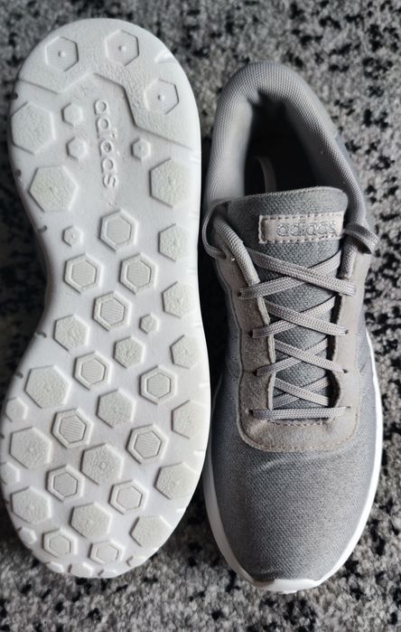 Adidas снікерcи lite racer k f35544 сірі