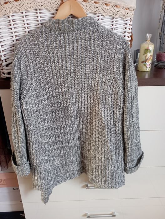 Sweter szary Holland house