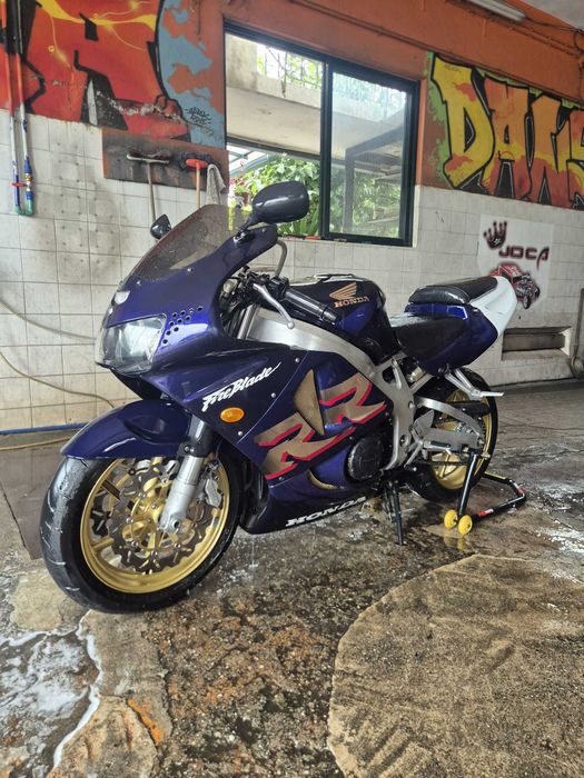 Honda CBR 900RR Fireblade 919cc