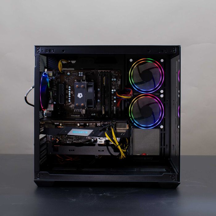 Ігровий ПК (RX 5700 xt / Ryzen 5 1600 / DDR4 16GB / SSD 120GB)