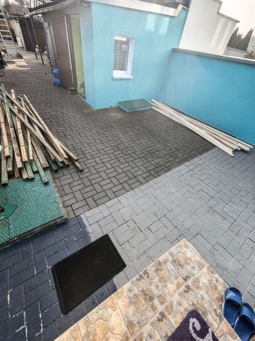 Drewno budowlane: deski, kantówki, łaty,