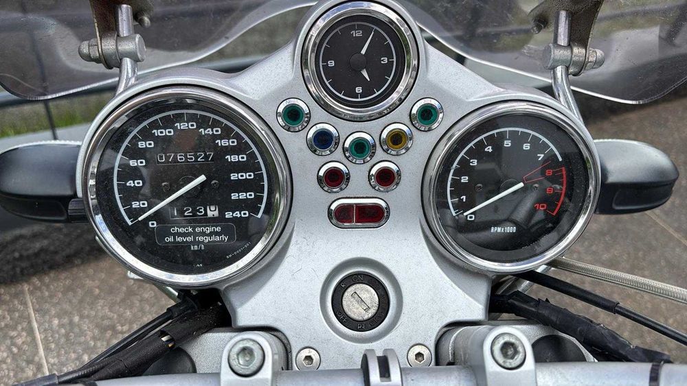Moto BMW R850-R, em excelente estado!