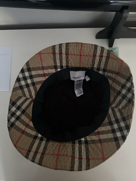 BURBERRY kapelusz.Oryginalny!