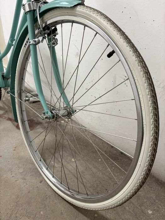 Bicicleta pasteleira vintage