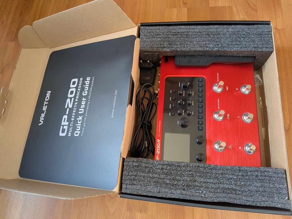 Valeton GP-200 vermelha