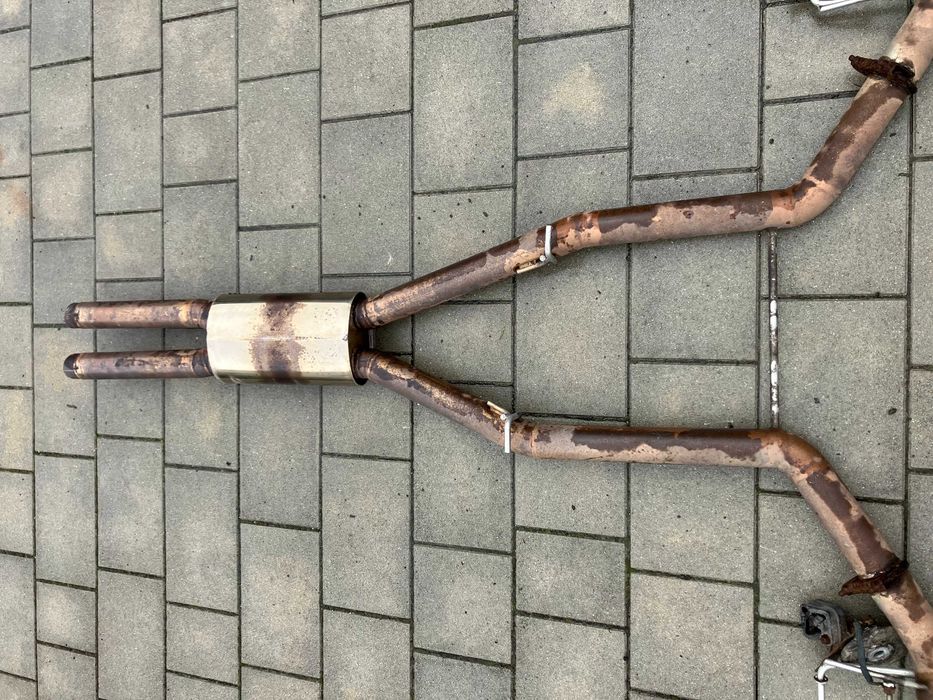 WYDECH sportowy BMW E63 E64 M6 V10 V8 kwasówka E60 E61 M5 5.0 4.4 M-PAKIET M-POWER