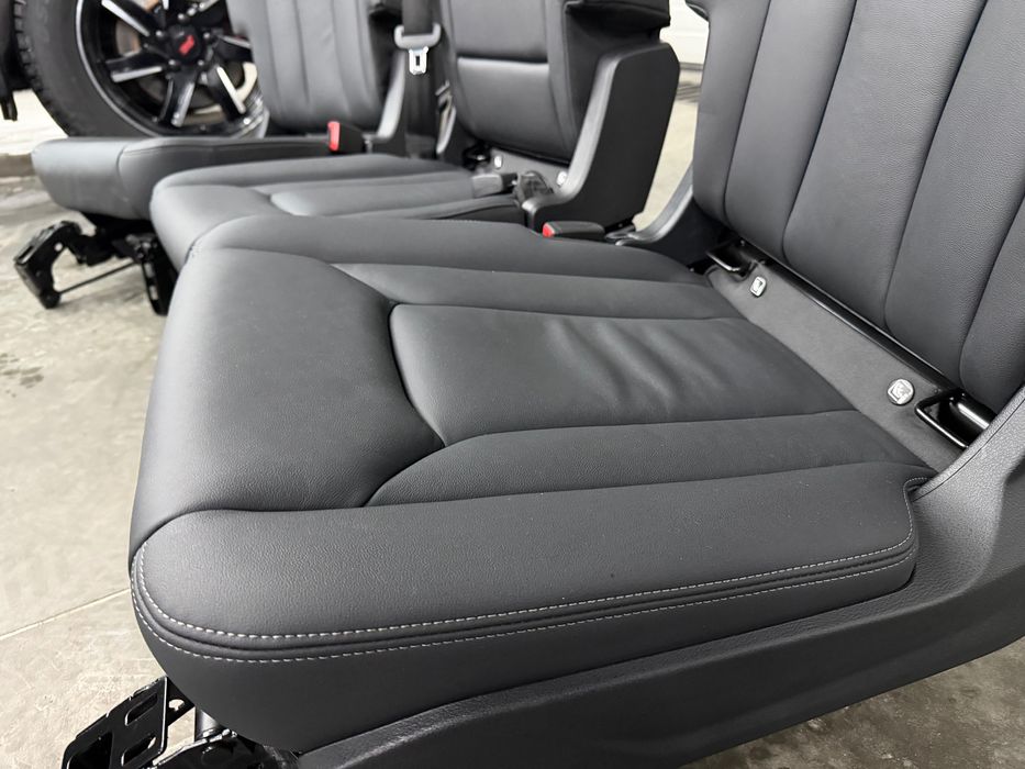 Салон Audi Q7 4M0 2025 20000km