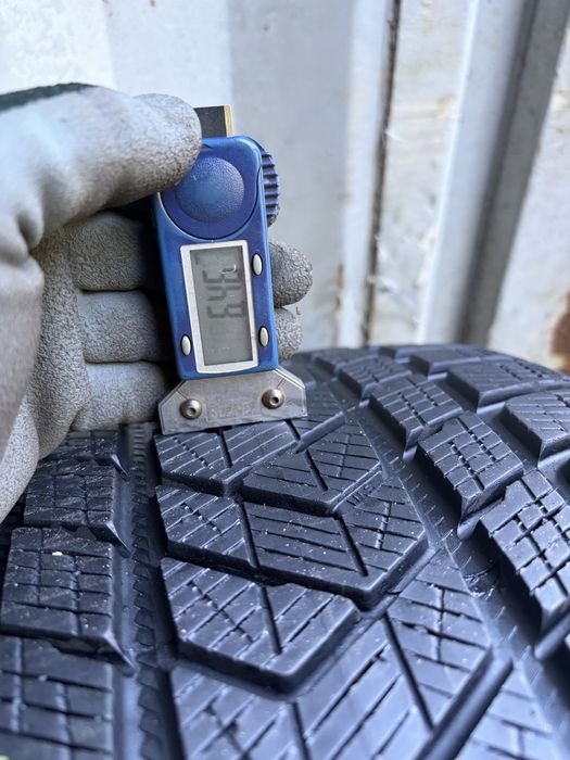 4 Opony Pirelli Scorpion Winter 275/35/22 104V 2025r.