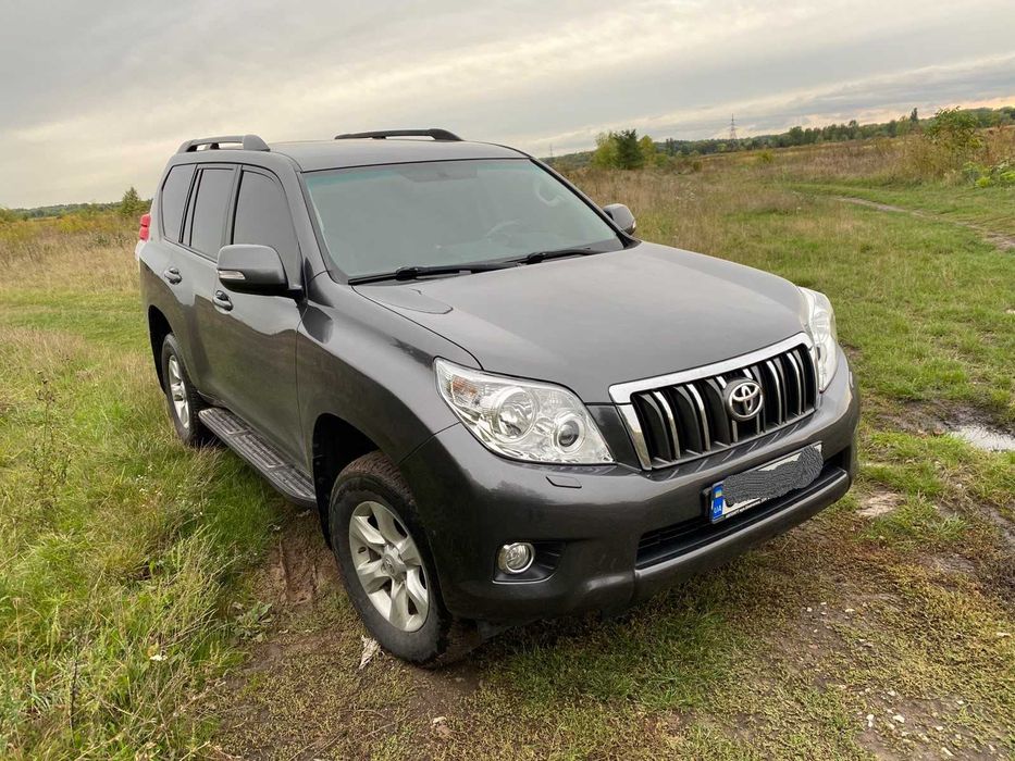 TOYOTA Land Cruiser Prado 150 2013 3.0D AT 4WD