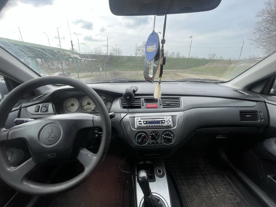 Продам лансер 1.6