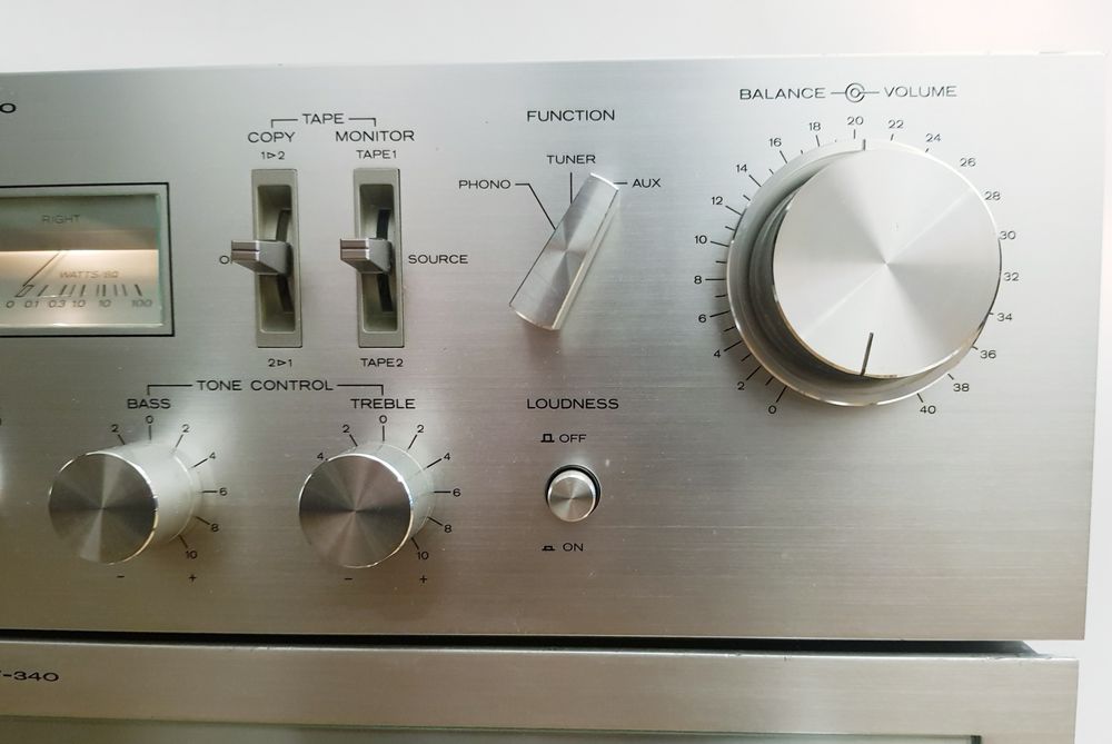 Hitachi HA-330 +FT-340 zestaw wzmacniacz plus tuner