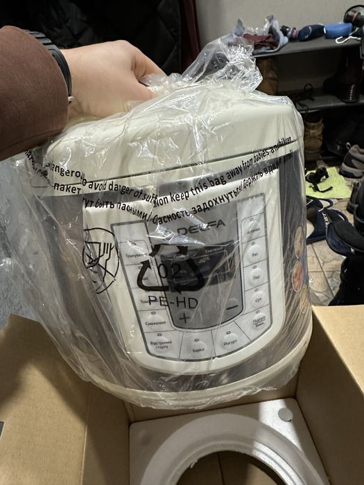 НОВА Мультиварка DELFA DMC-10