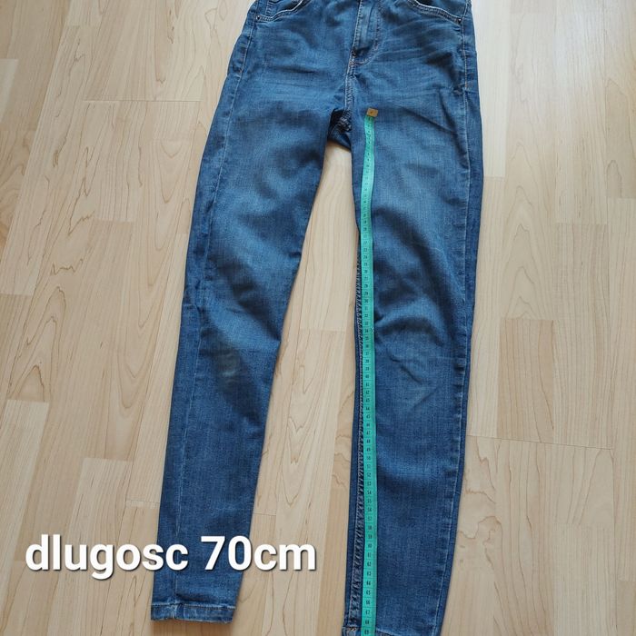 Spodnie skinny Bershka