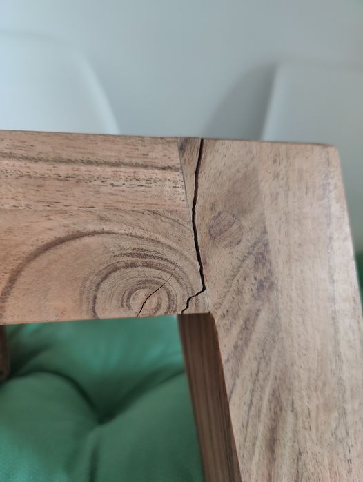 Mesa de jantar nova