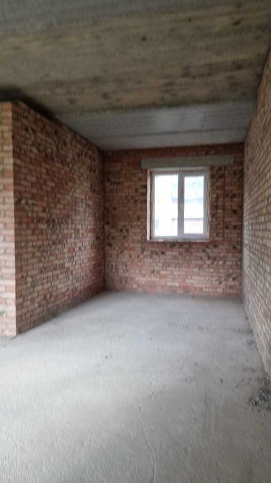 Продам таунхаус-БЕЗ КОМІСІЇ-Цегла+СТИЛЬНИЙ+УВАГА-Місцеві Комунікації!