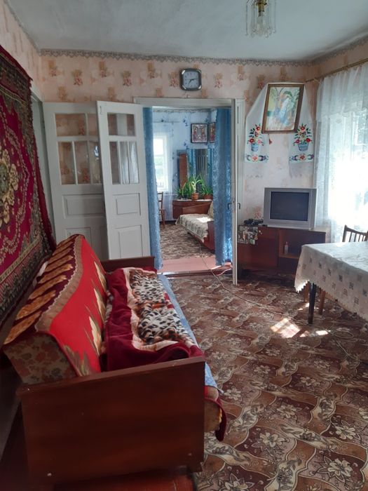 Продо будинок газифікований.