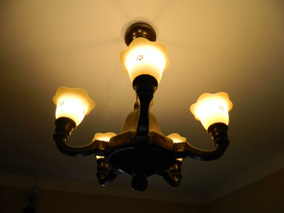 Ładna przedwojenna lampa