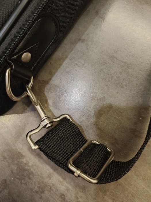 Torba na laptopa i dokumenty