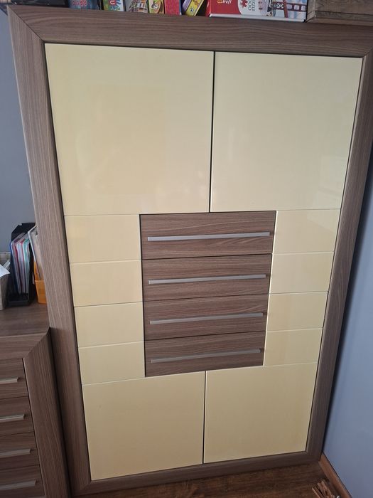 Meble pokojowe 4 elementy