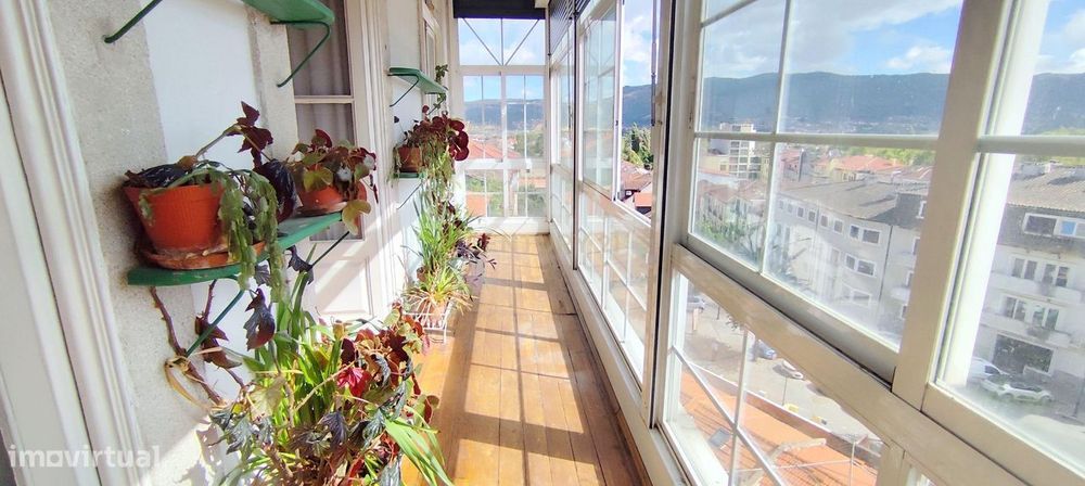 Prédio no coração do centro histórico de Chaves