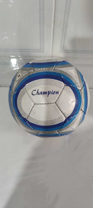 Bola futebol! Top!