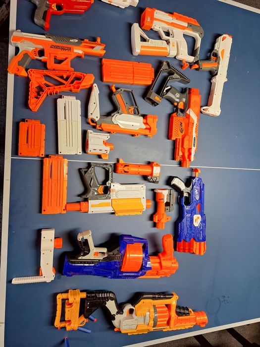 Sprzedam strzelby marki nerf bez strzałek