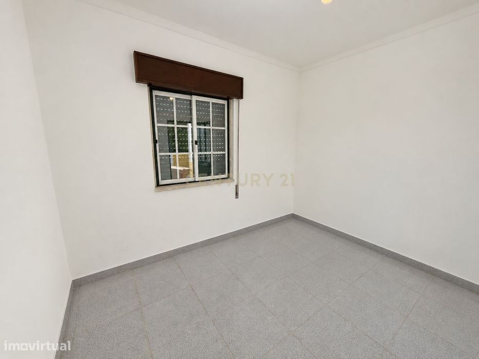 Moradia Isolada com Terreno