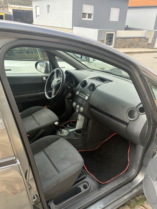 Mitsubishi Colt 2005