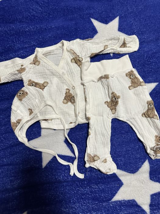 Комплект мусліновий 3-ка (сорочечка, штанці, чепчик) з ведмедиками