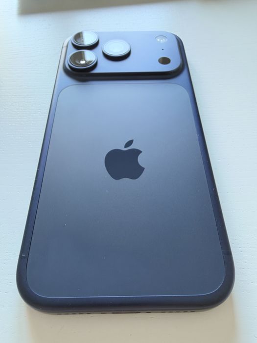 Iphone 17 Pro Deep Blue, 512GB