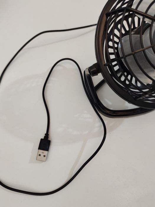 Wiatrak na USB K363 AK35C duży