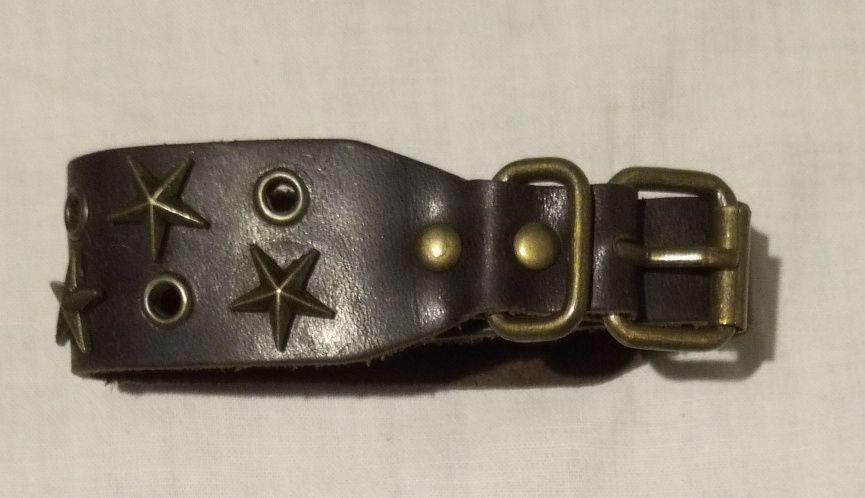 Кожаный браслет напульсник