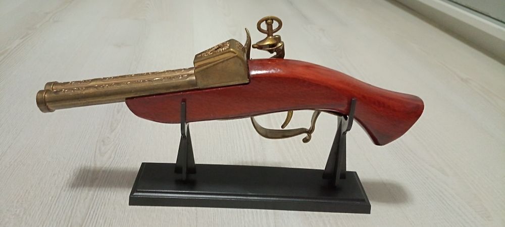 Пістолет-запальничка