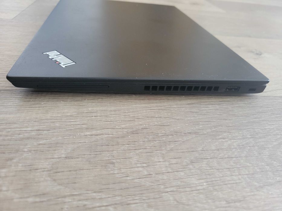 Lenovo ThinkPad T14s i5-10210u/8gb/256gb FullHD TouchScreen