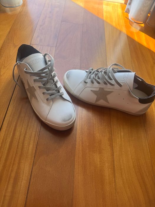 Golden goose novas