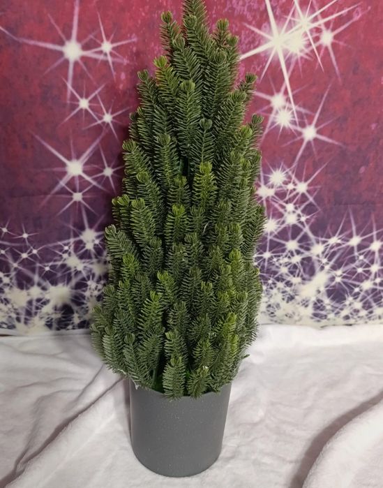 Sztuczne drzewko świąteczne z doniczką –  47 cm