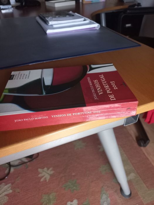 Para amantes do vinho, baratinhos 2 euros cada